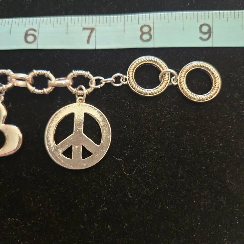 NWOT Silver Heart & Peacesign Charm Bracelet